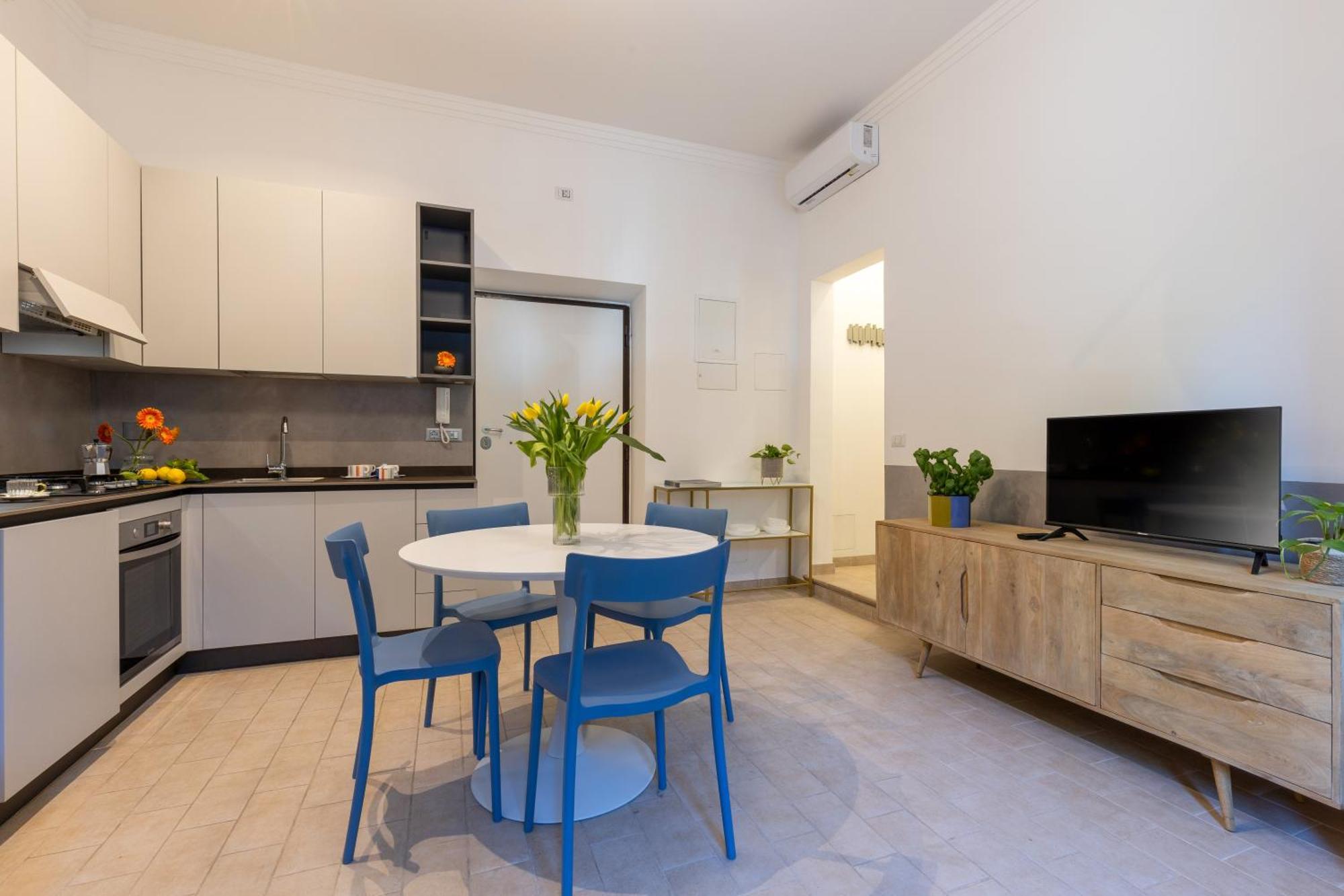 Apartment Brevi Design